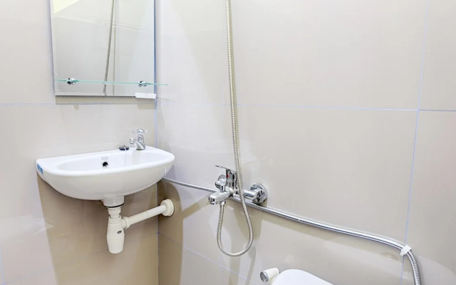 Hotel Jinan Makassar by OYO Rooms