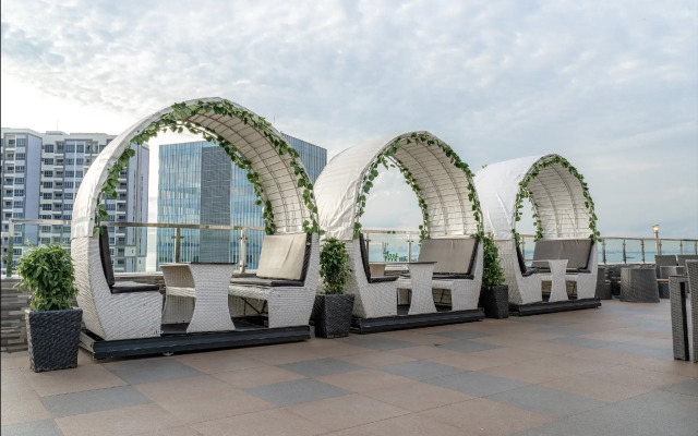 M One Hotel