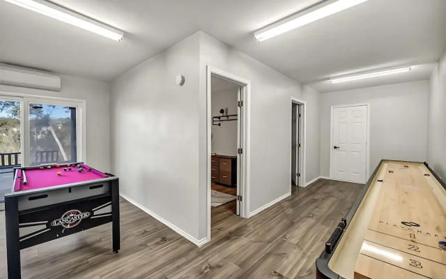 Upstay - Lakeside Getaway - Pool Hot Tub Games