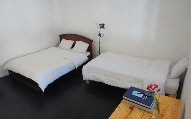 El Yarumo Hostel