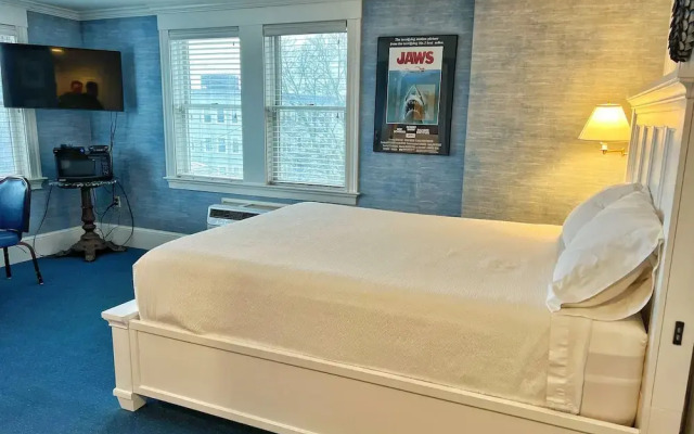 The Winthrop Arms Hotel And Restaurant