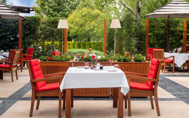 Crowne Plaza Bucharest by IHG