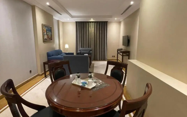 OYO 137 Prestige Suite Units