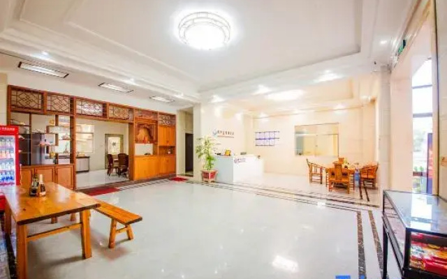 Meizhou Island Youxin Luxury Chinese Inn Homestay (Lianchi'ao Beach)