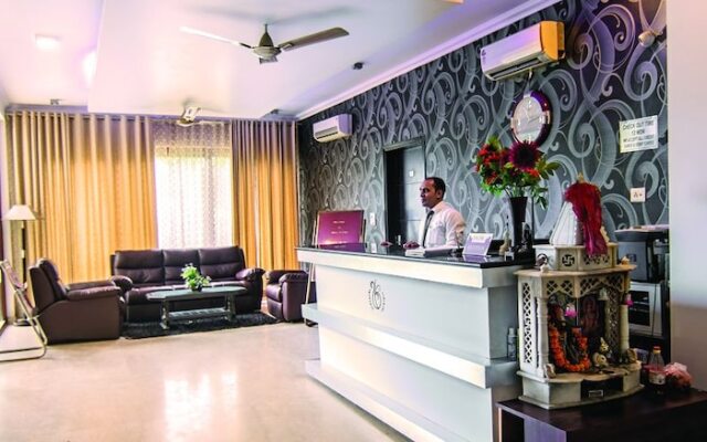 Asian Suites A 585 IFFCO Metro station