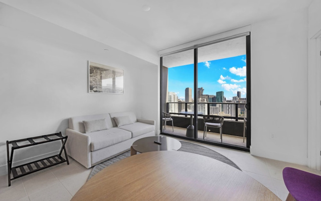 Downtown 1-BD Condo - City Views