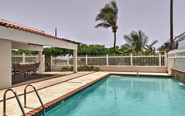 Tropical Caribbean Bungalow w/ Ocean Views & Pool