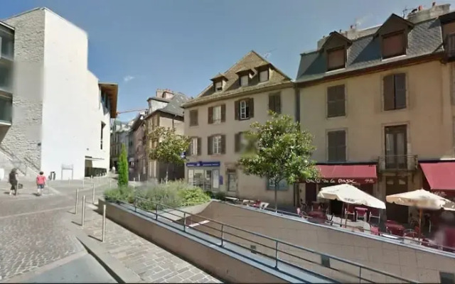 Appartement Plein Centre la Bulliere