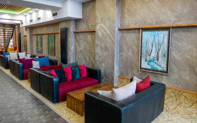 Riverside Boutique Hotel