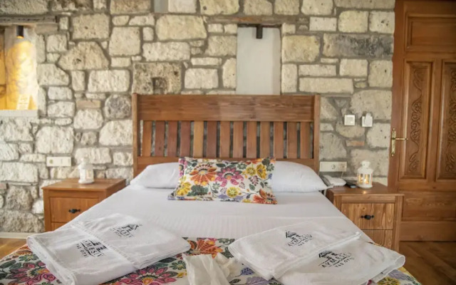 Stone Garden Tas Hotel