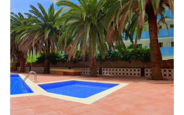 Azahar Apartments