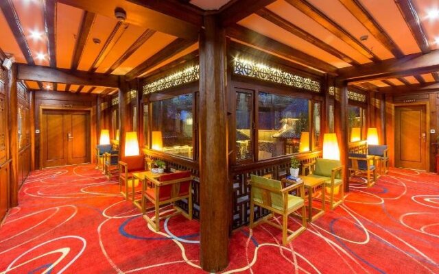 River Side Resort Hotel