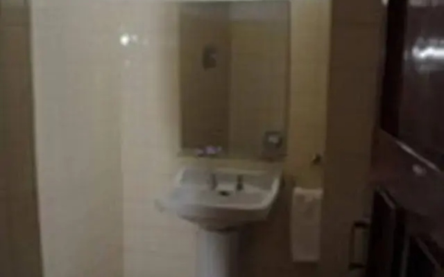 Trevi Hotel