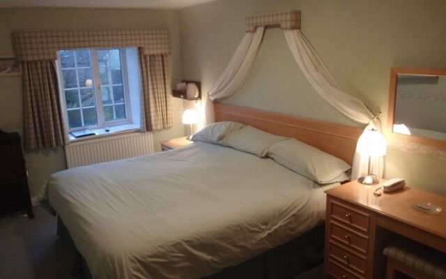 The Shaw Country Hotel