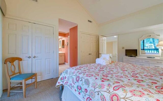 Gleneagle Green 2535 by RedAwning