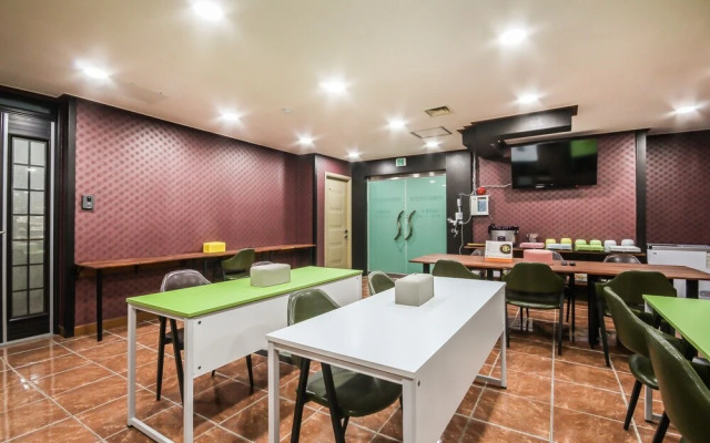 Gwangju Hanam M Business Hotel