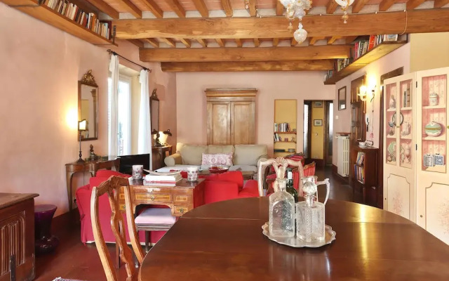 Delfina by Vacation in Lucca