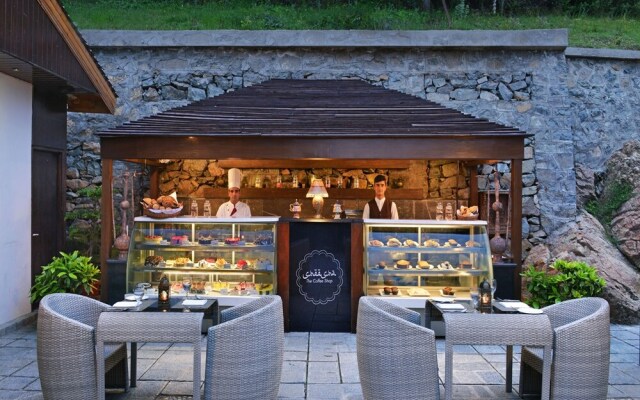 Golden Tulip Srinagar