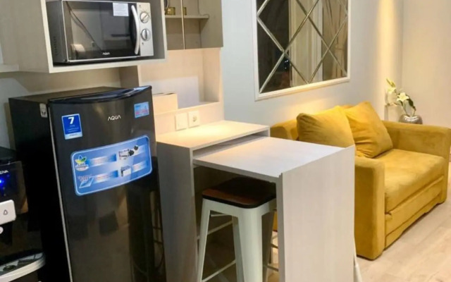 Springlake Apartment Summarecon by Veeroom