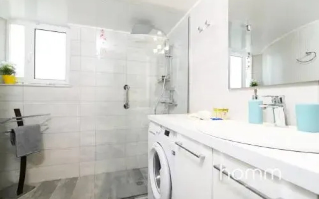 95m² homm Spectacular Flisvos Marina Sea View Flat