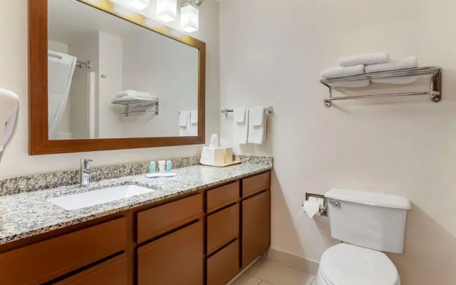 Mainstay Suites Dubuque