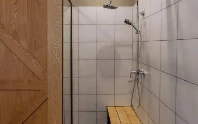 Hometown Voice · Stay at Vista Designer's Garden