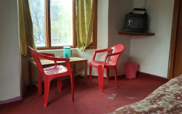 Rising Moon Guest House