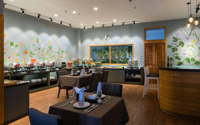 Asian Ruby Select Hotel