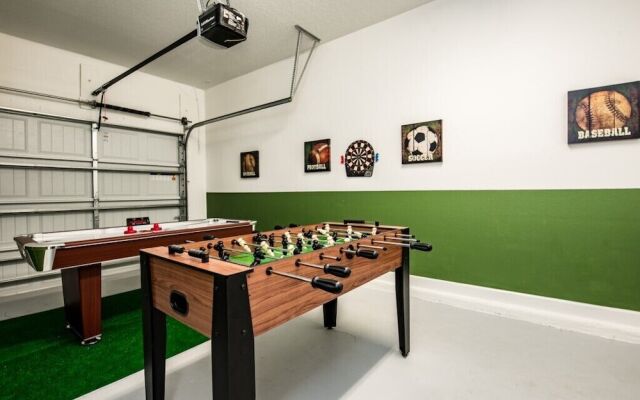 6-Bedroom Villa in Davenport 1626MVD