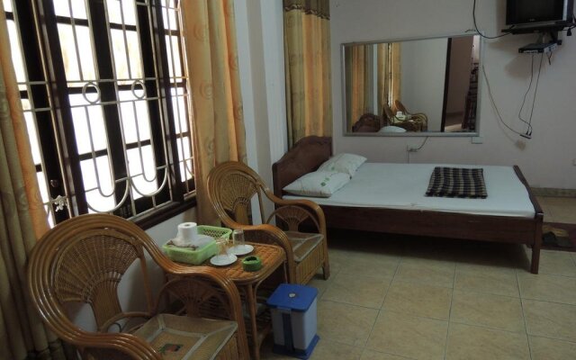 Huong Sen Hotel 1