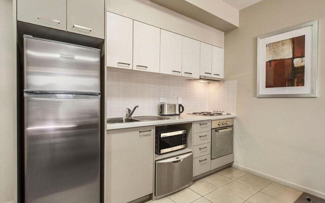 Gladstone Downtown Central Apartment Hotel