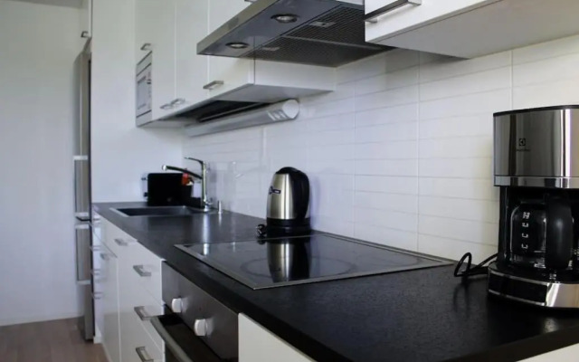 Modern apartment with Sauna, near Transit Hub/Dixi