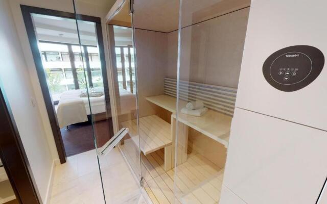 White Pearl Apartment 2.16