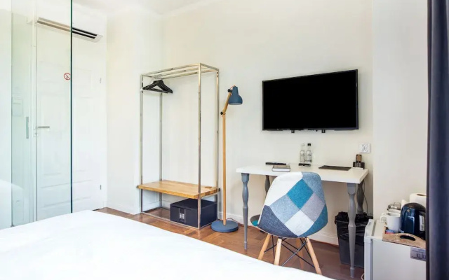 4 Walls by Novum House