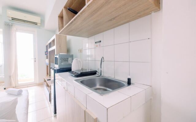 Comfy Studio Springlake Summarecon Bekasi Apartment