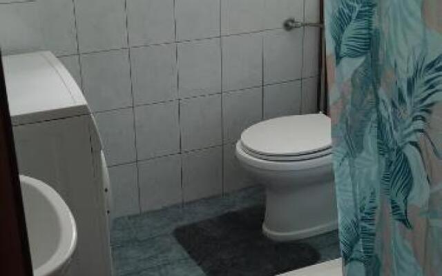 George's apartment Serres