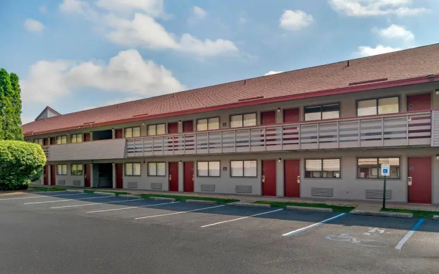 Red Roof Inn Detroit-Rochester Hills/Auburn Hills