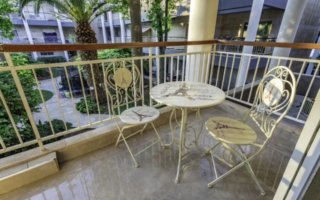 YalaRent Royal Park Resort Complex Apartments