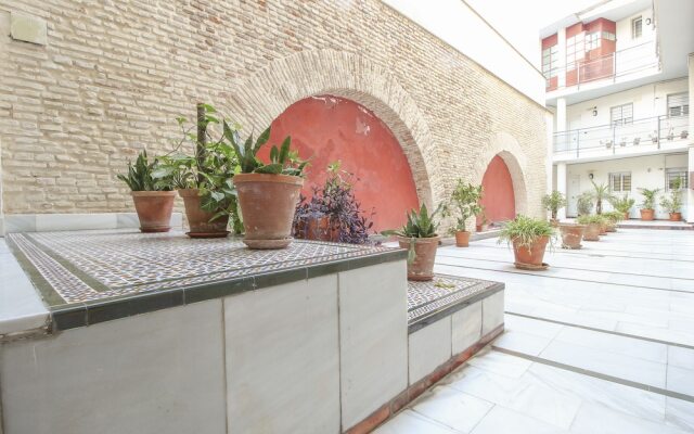 Deluxe Apartment in Altozano-Triana