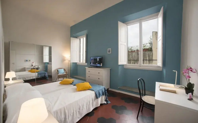 Florence Oasis
