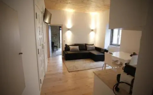 Charming Bairro Alto Apartment