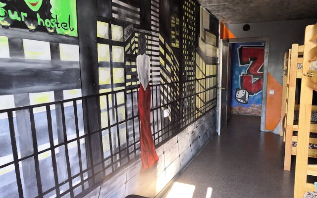 Graffiti Mega City Hostel