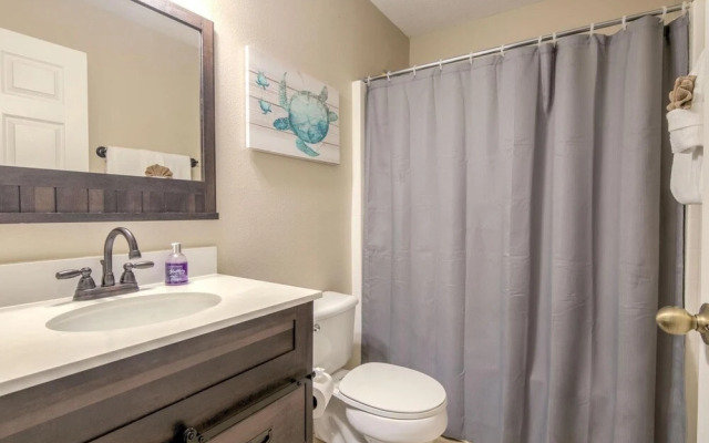 Amanda s Cozy Clear Creek Vacation Home