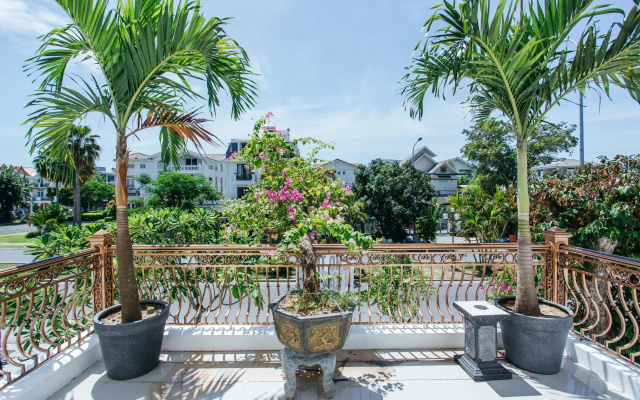 La Sera Suites Nha Trang