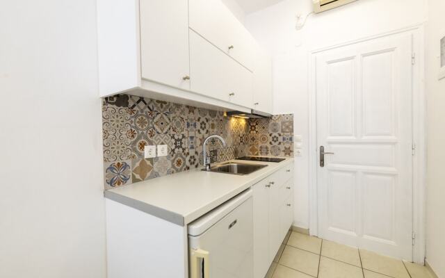 Eutuxia Rooms & Studios