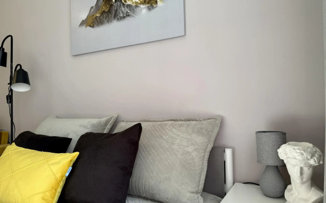 Апартаменты на улице Шухова 1А