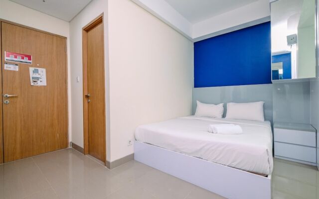 Elegant Studio Apartment At B Residence Near Aeon Mall