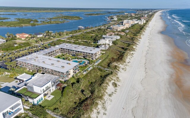 Ocean House Beach Vista