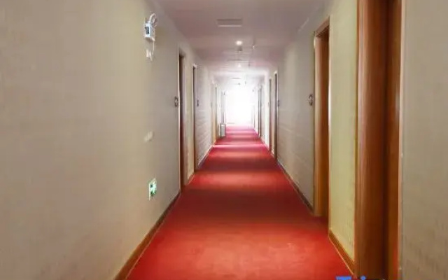 Xincheng Pleasant Winery Hotel