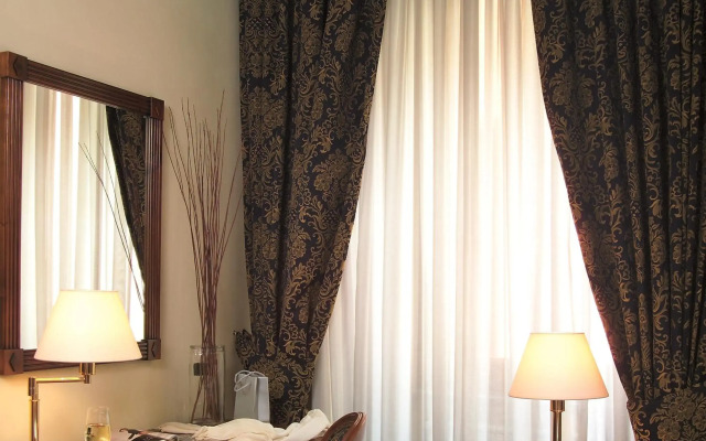 Hotel Teatro Pace